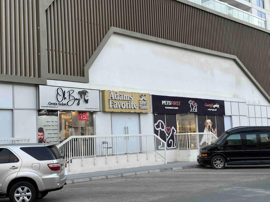 Ashri Hh Brand New Creamy Rustic * Dubai