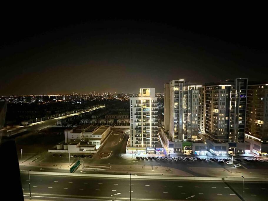 Ashri Hh Brand New Creamy Rustic Dubai